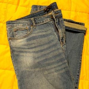 Women’s Frye jeans